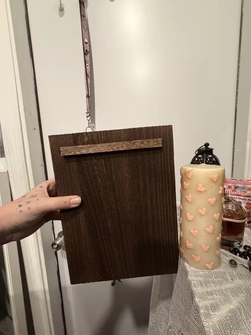 Messenger Box customer photo